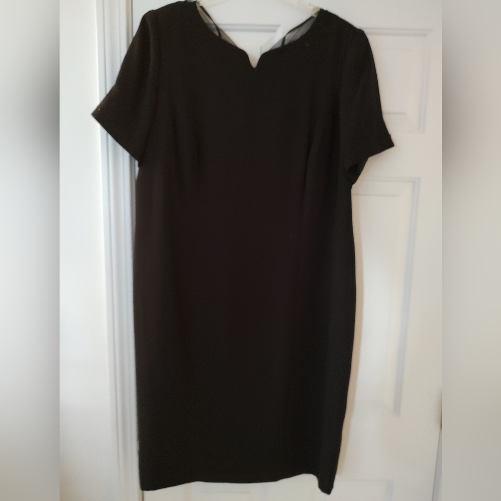 Woman's Black Sheath Dress Size 16W